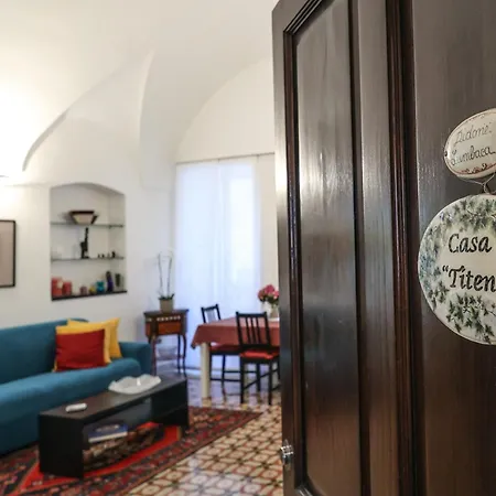Casa Titen